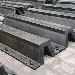 アーチラバーフェンダーSA-A400x2500L