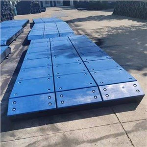 Pianc承認のUHMWPEフェイスパネル